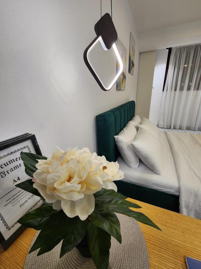 Pietro Guesthouse Tiranë Luaran gambar