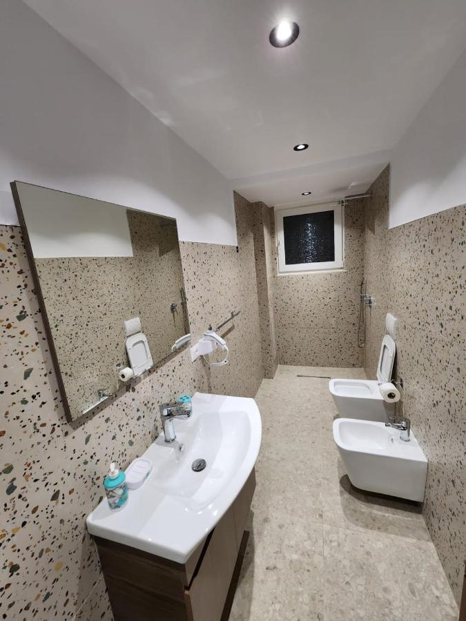 Pietro Guesthouse Tiranë Luaran gambar